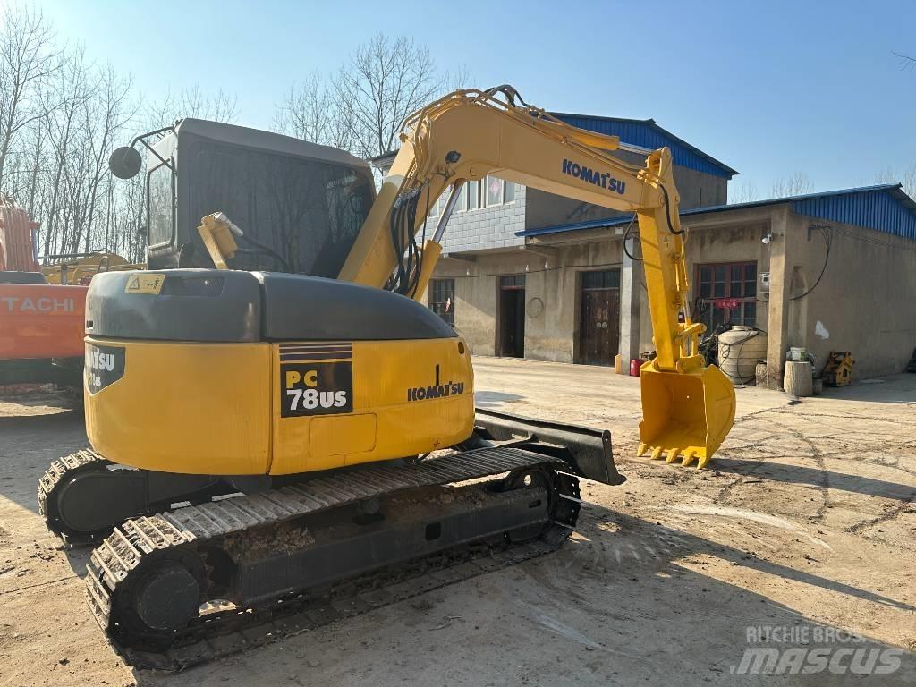 Komatsu PC78 Vikšriniai ekskavatoriai
