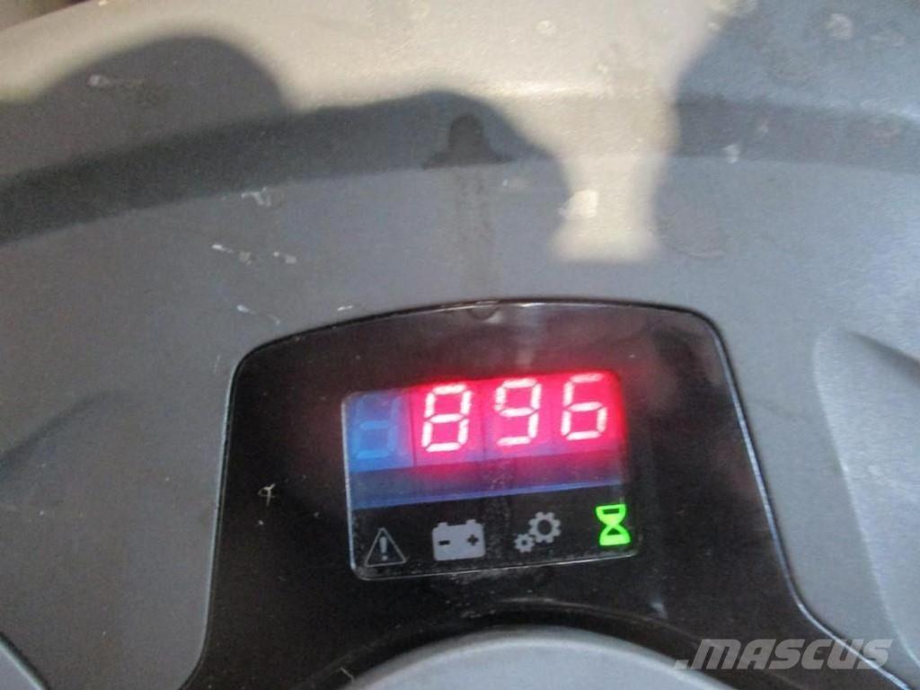 Toyota SWE 120L Rankiniai vėžimėliai