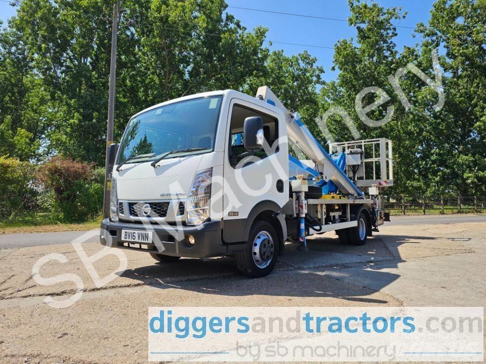 Nissan NT400 Ant vilkikų montuojamos kėlimo platformos