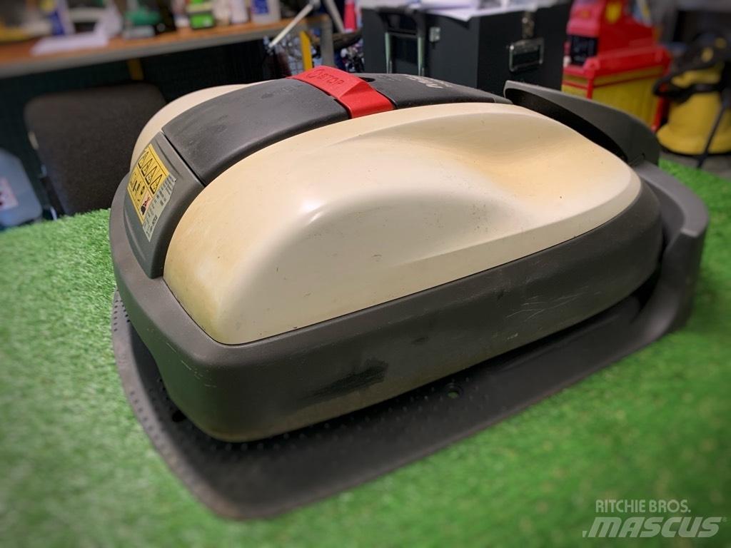 Honda Miimo HRM 310 Vėjapjovės robotai