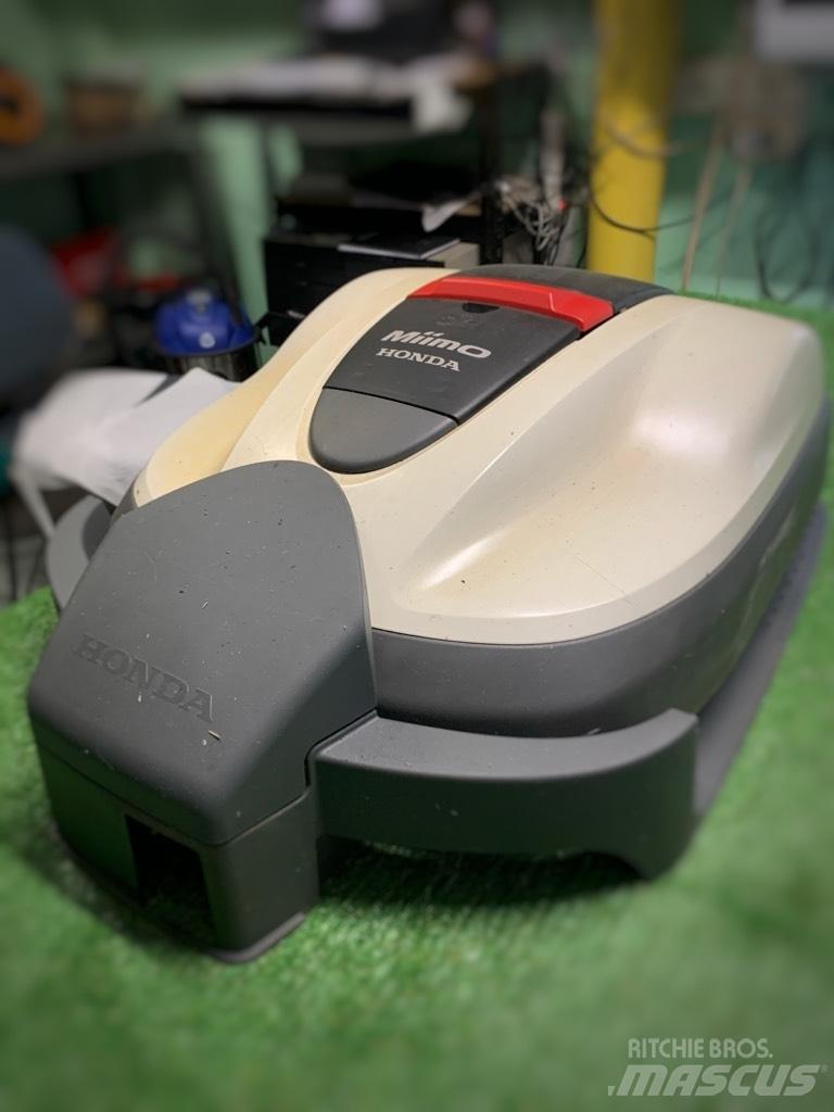 Honda Miimo HRM 310 Vėjapjovės robotai