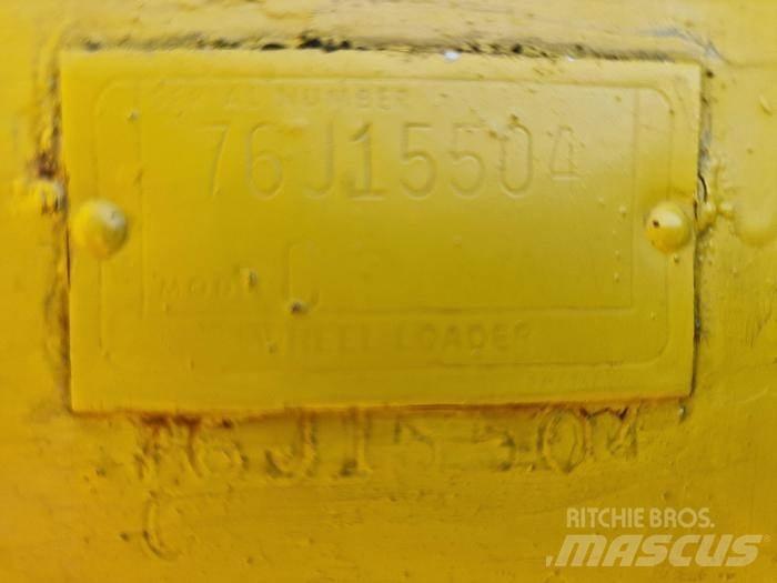 CAT 966C Naudoti ratiniai krautuvai