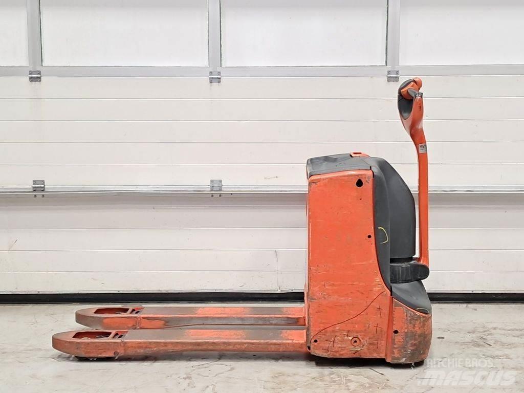 Linde T16 Mažų aukščių keltuvai