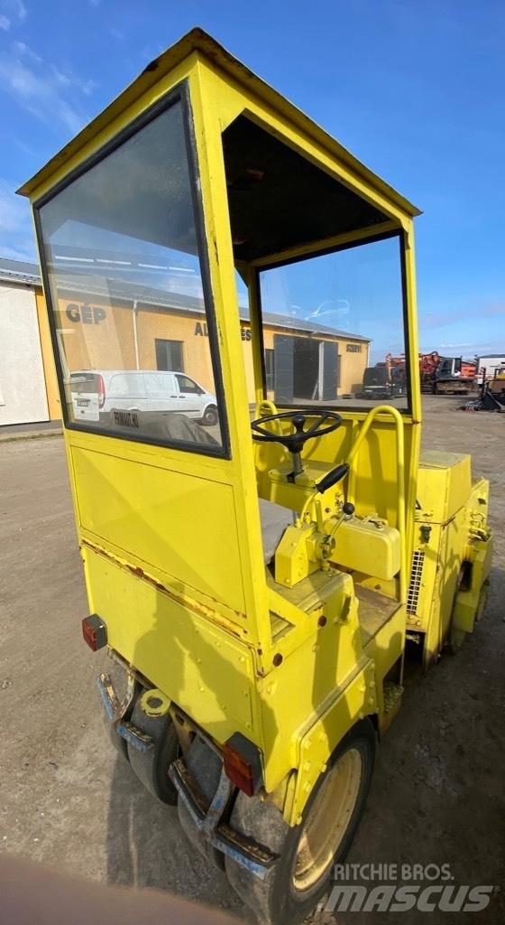 Bomag BW 100 AC Kombinuoti volai