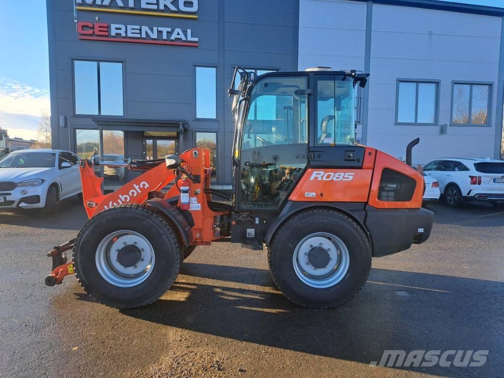 Kubota R 085 Naudoti ratiniai krautuvai