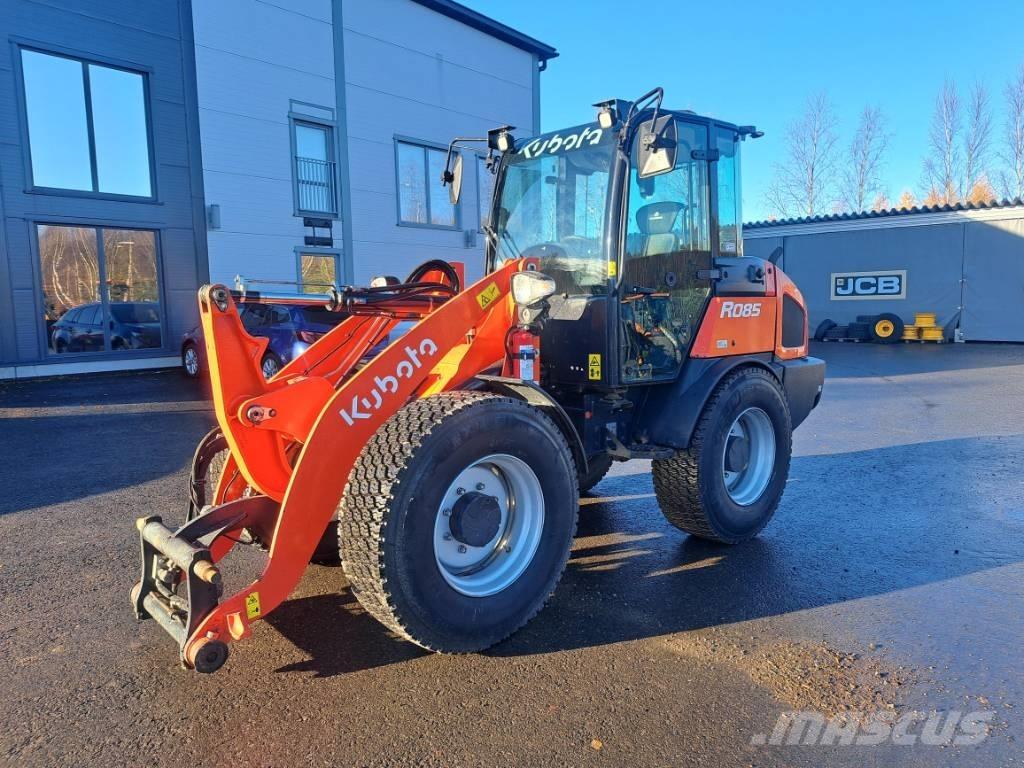 Kubota R 085 Naudoti ratiniai krautuvai
