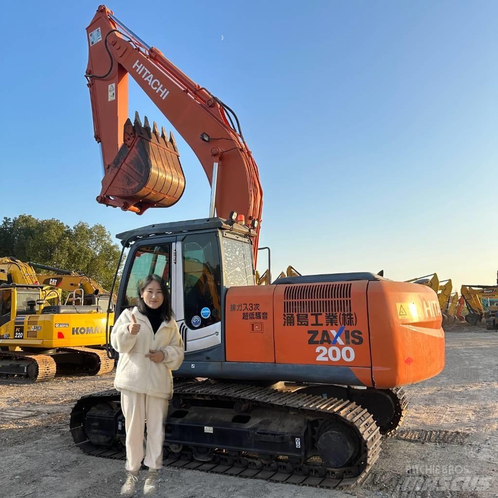 Hitachi ZX 200-3 Vikšriniai ekskavatoriai