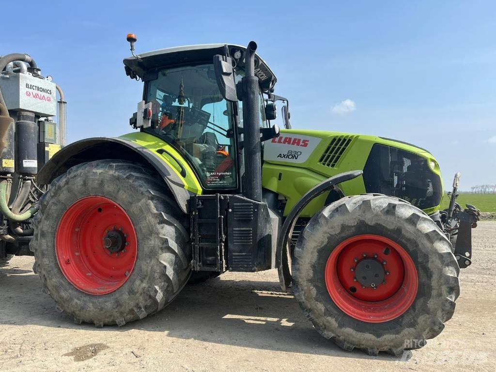 CLAAS Axion 830 Traktoriai