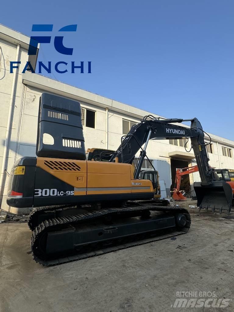 Hyundai 300lc-9c Vikšriniai ekskavatoriai