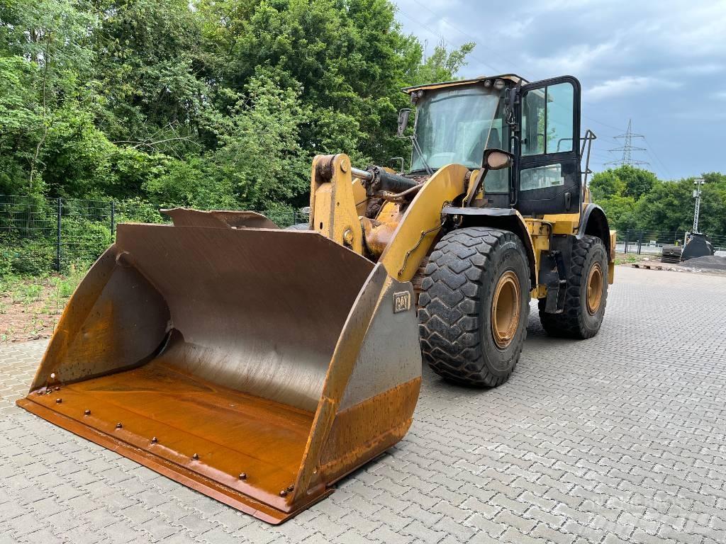 CAT 962 M Naudoti ratiniai krautuvai