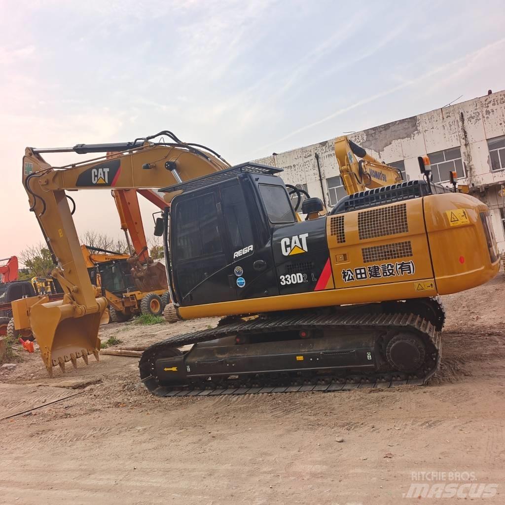 CAT 324D2L Vikšriniai ekskavatoriai