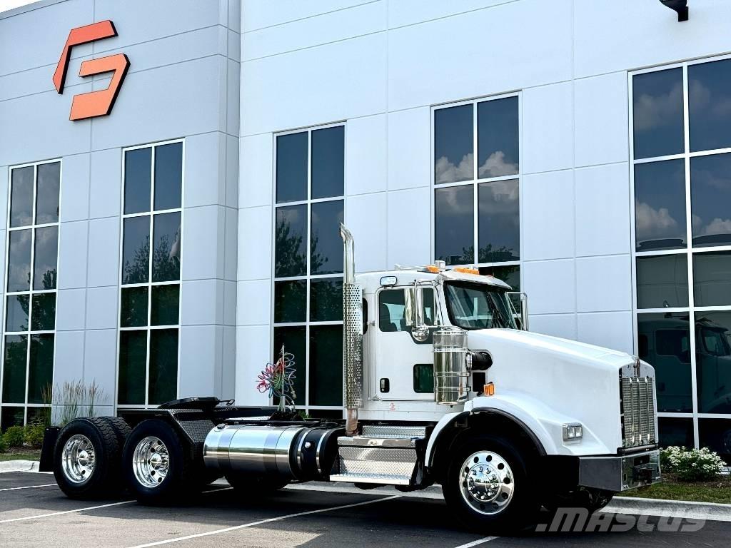 Kenworth T 800 Naudoti vilkikai