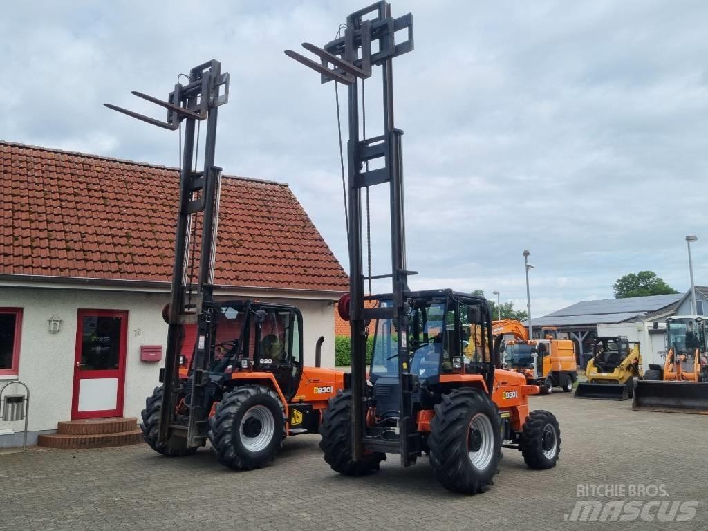 JCB 930-4 Visureigiai krautuvai
