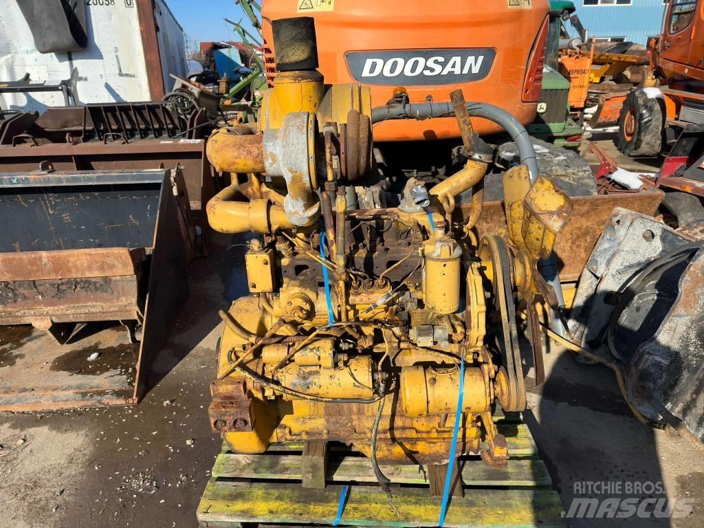 CAT 64J936 Varikliai