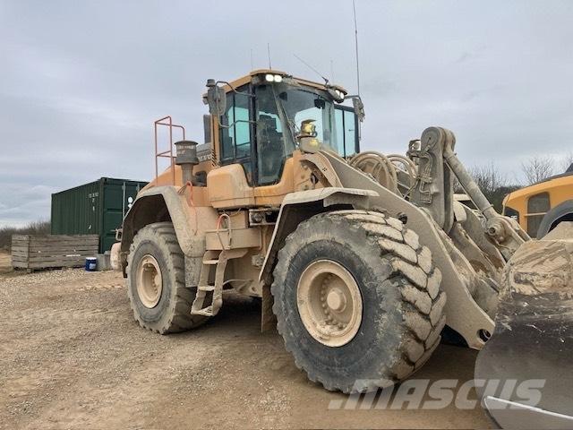 Volvo L 150 H Naudoti ratiniai krautuvai