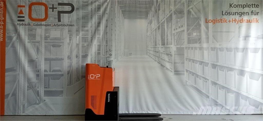 Toyota LSI200 Rankiniai vėžimėliai