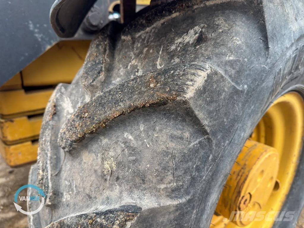 CAT 428C Ekskavatoriniai krautuvai