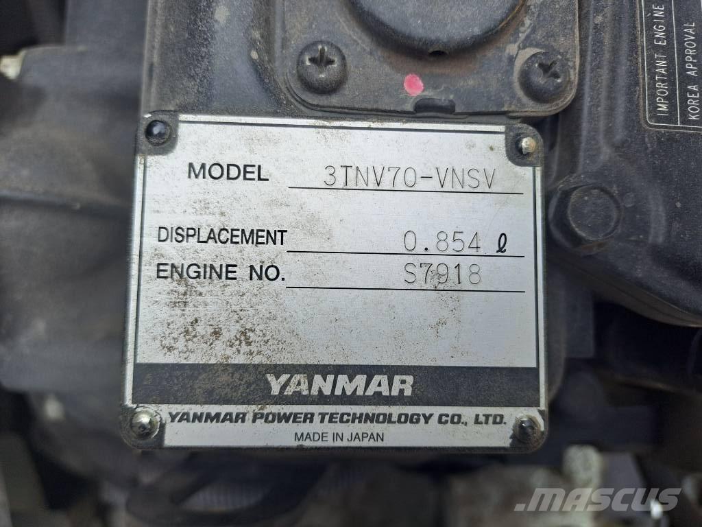 Wacker Neuson 803 Vikšriniai ekskavatoriai