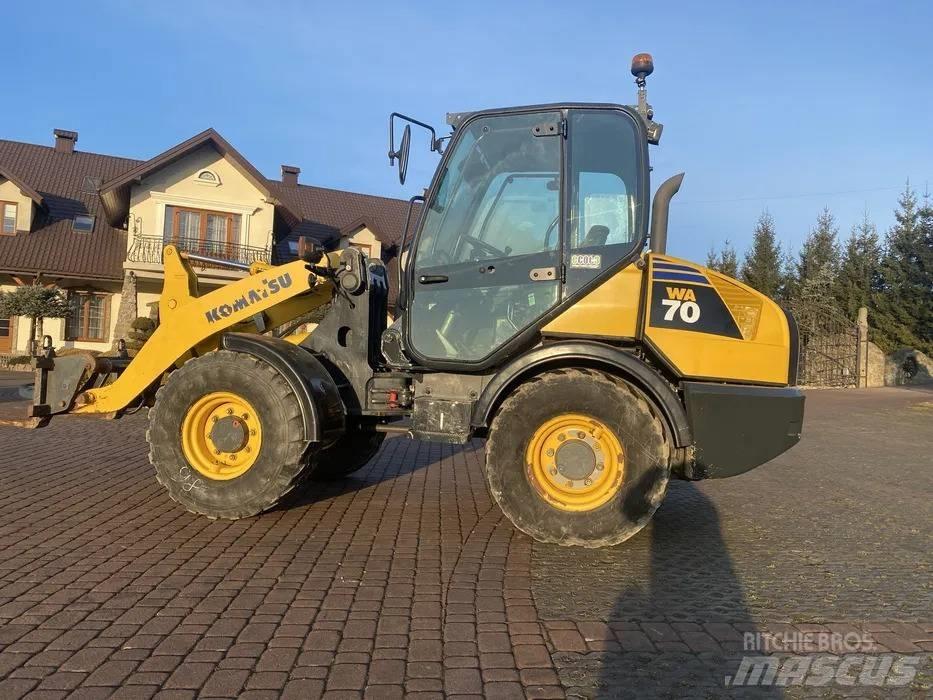 Komatsu WA 70-6 Naudoti ratiniai krautuvai