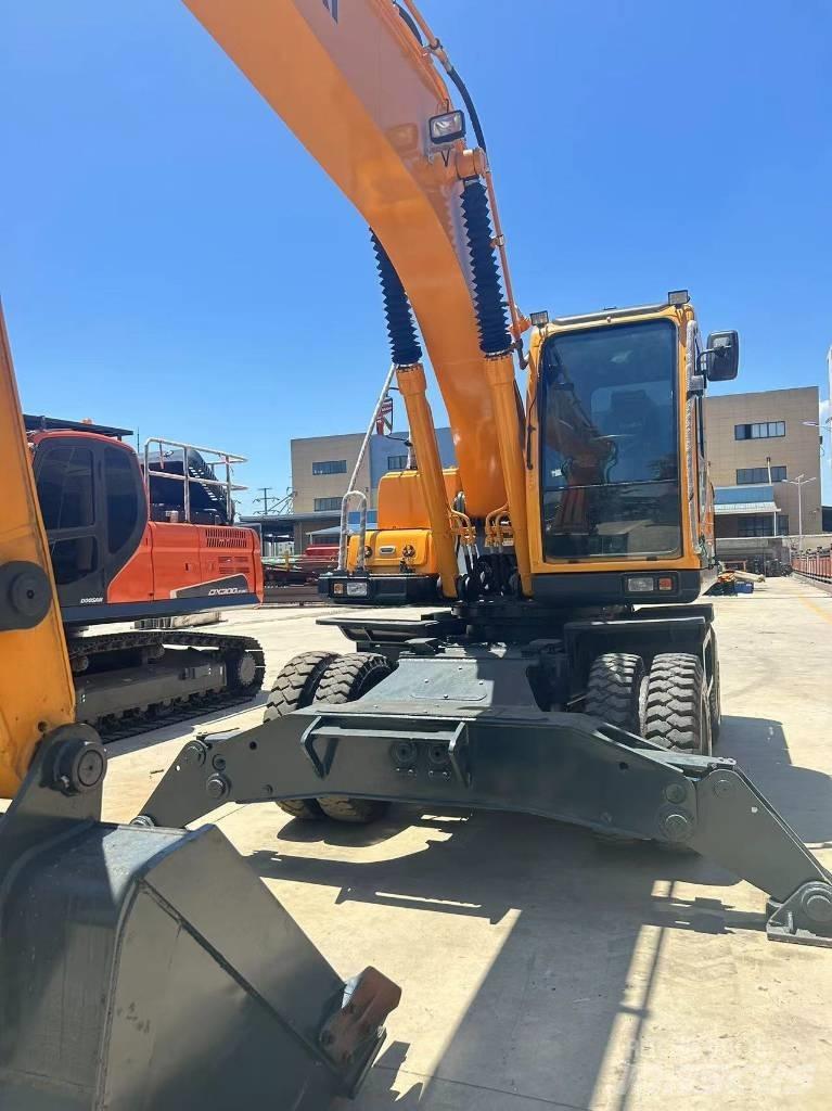 Hyundai R210W-9 Ratiniai ekskavatoriai