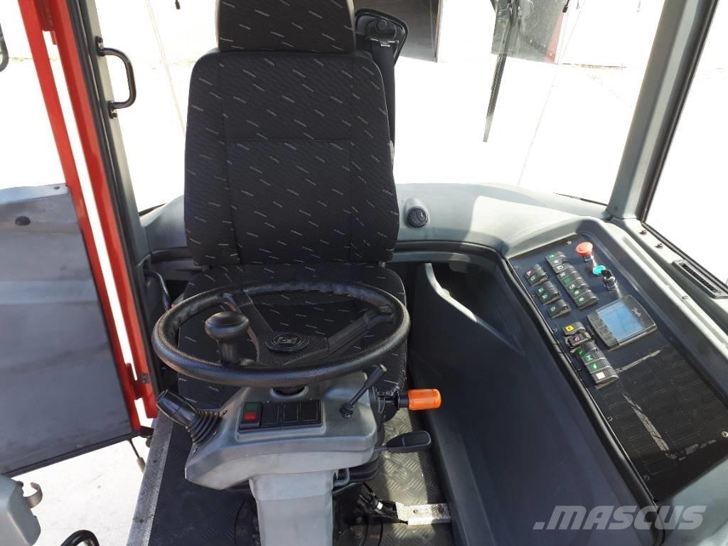 Kalmar TR618i Naudoti terminalų vilkikai