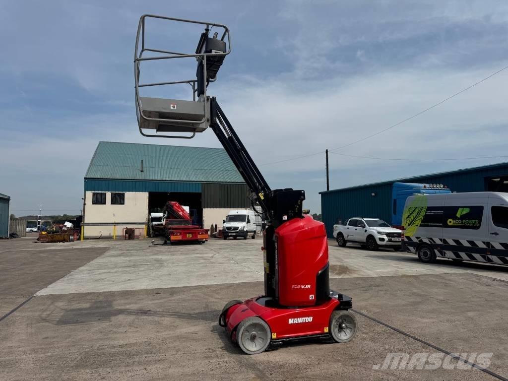 Manitou 100 VJR Vertikalūs stiebiniai keltuvai