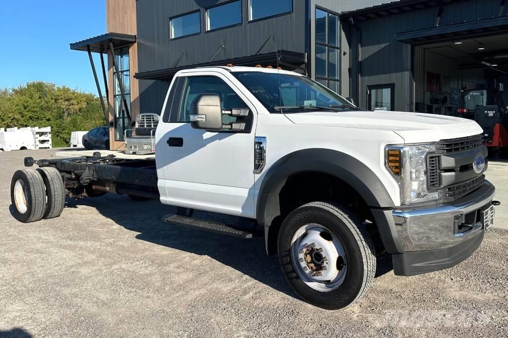 Ford F 550 XL SD Važiuoklė su kabina