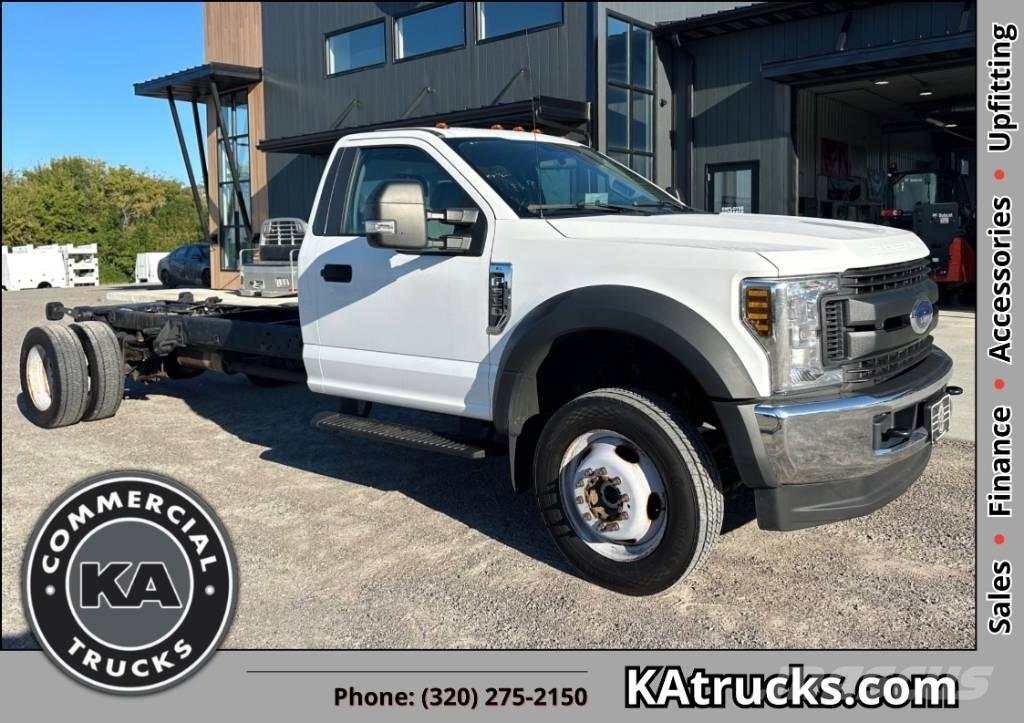 Ford F 550 XL SD Važiuoklė su kabina