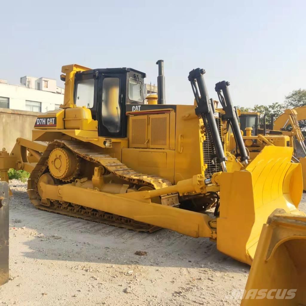 CAT D7H Vikšriniai buldozeriai