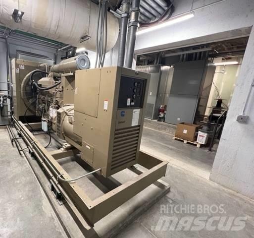 Cummins KTTA19 Dyzeliniai generatoriai