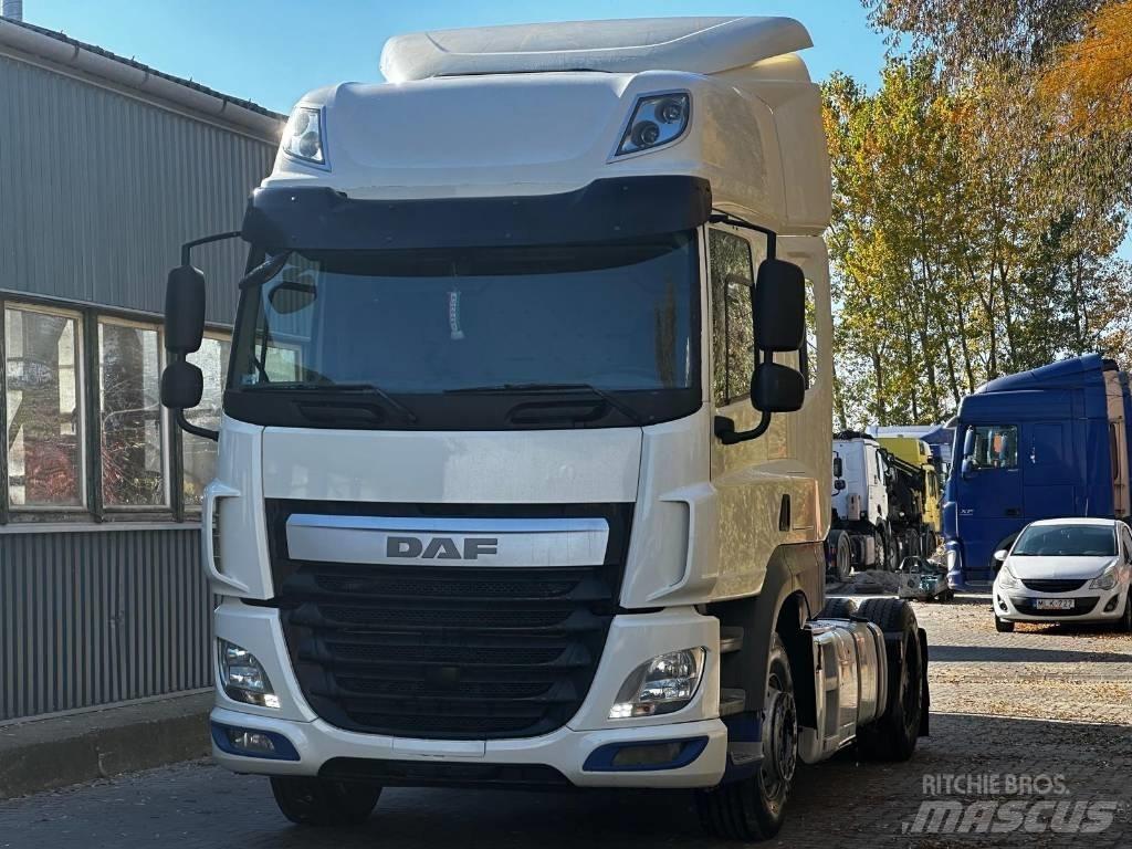 DAF CF 460 Naudoti vilkikai