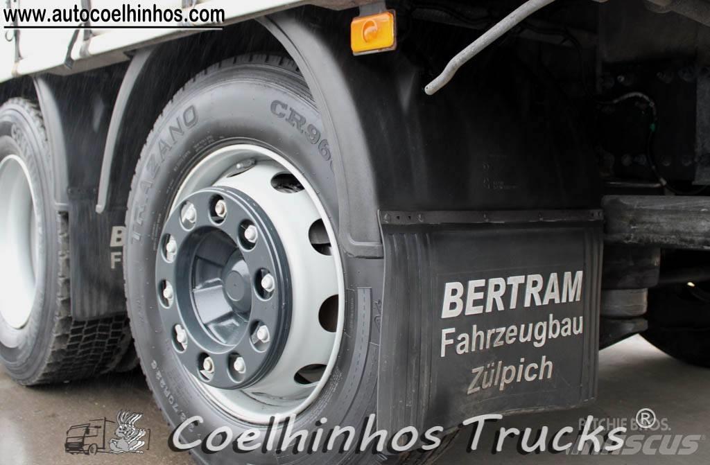 Volvo FM 410 Priekabos su tentu