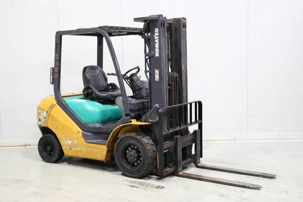 Komatsu FD25T-16 Dyzeliniai krautuvai