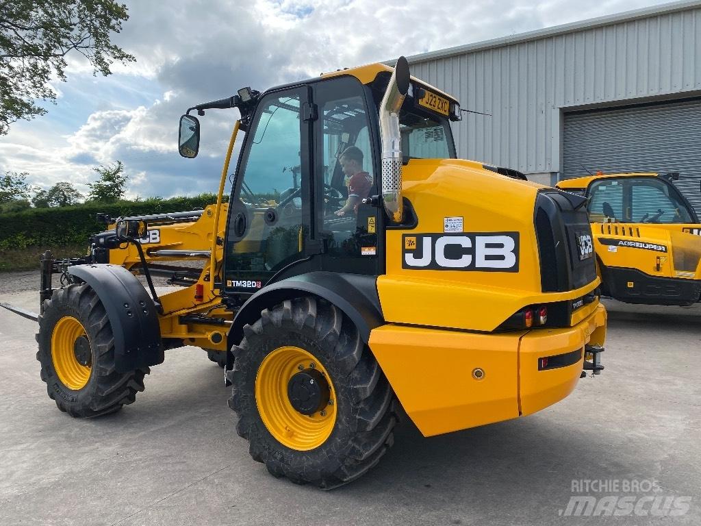 JCB TM 320 S Teleskopiniai krautuvai žemės ūkiui