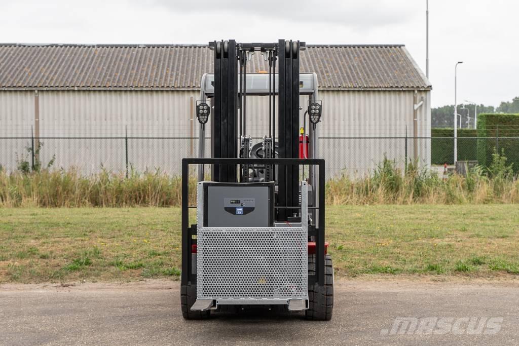 Manitou ME 435 Elektriniai šakiniai krautuvai