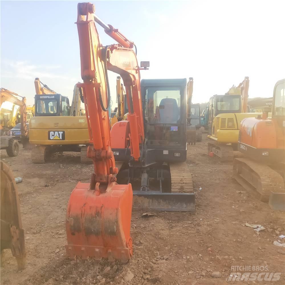 Doosan DH60-7 Vikšriniai ekskavatoriai