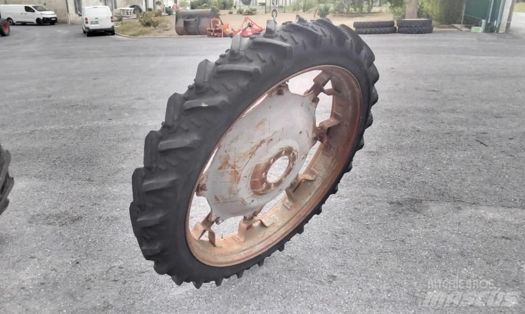 Kleber 8.3R44 Padangos, ratai ir ratlankiai