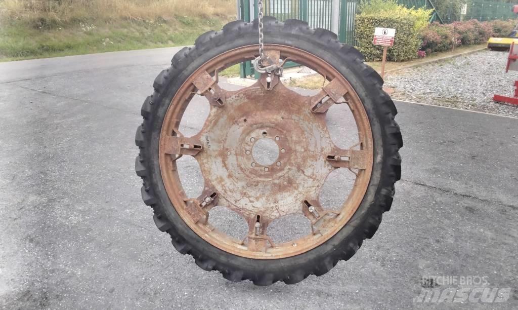 Kleber 8.3R44 Padangos, ratai ir ratlankiai