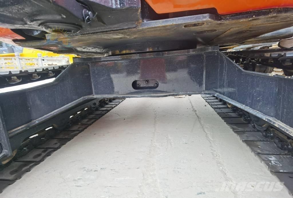 Kubota KX 155 Vikšriniai ekskavatoriai