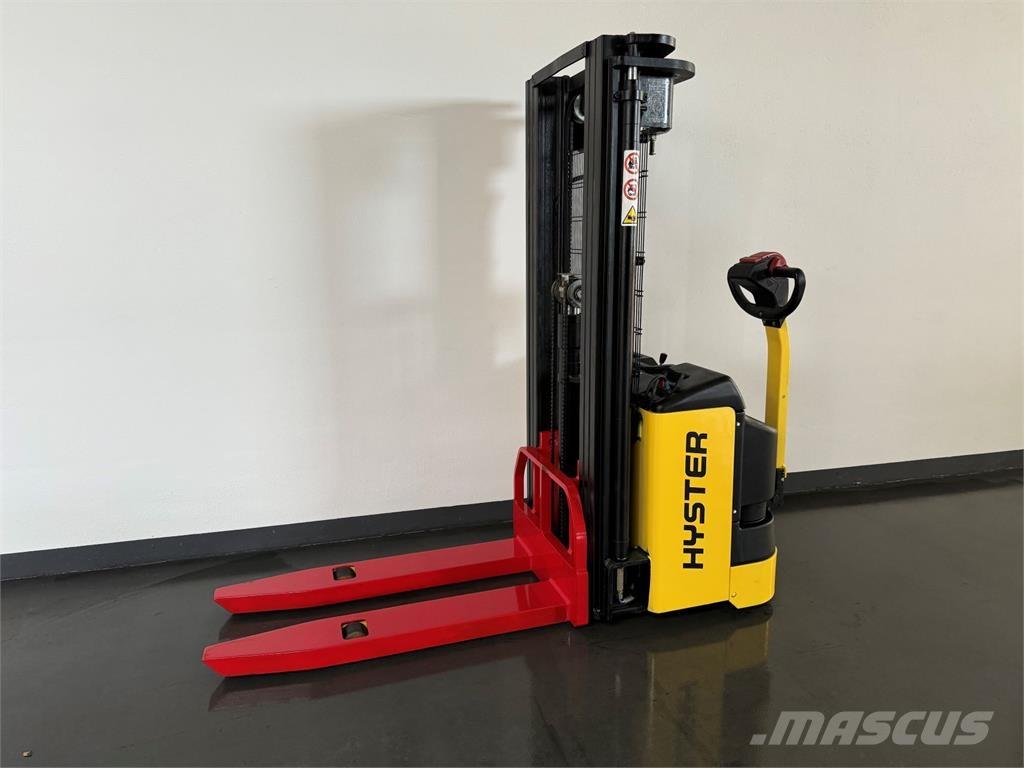 Hyster S1.2 Savaeigiai rietuvai