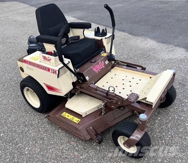 Grasshopper 124V/48R Žoliapjovės su lankstiniu vairavimo mechanizmu