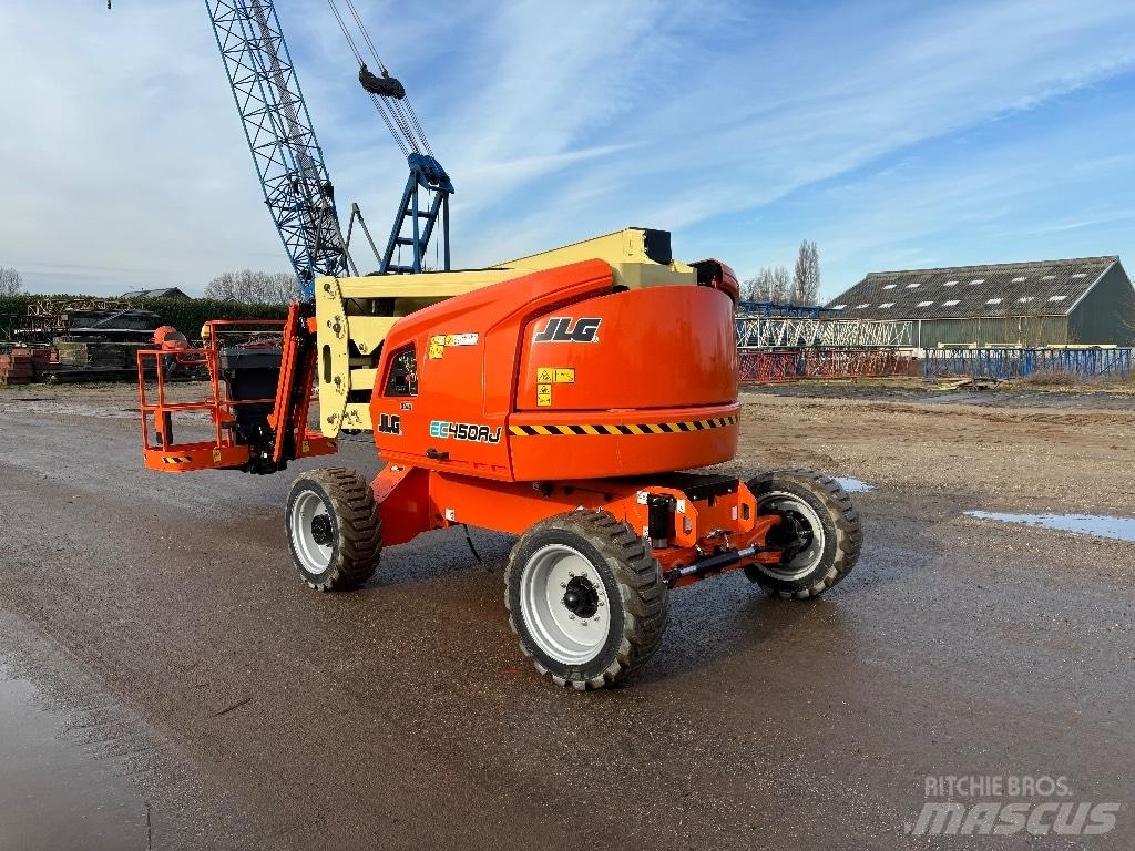 JLG EC 450 AJ Alkūniniai keltuvai