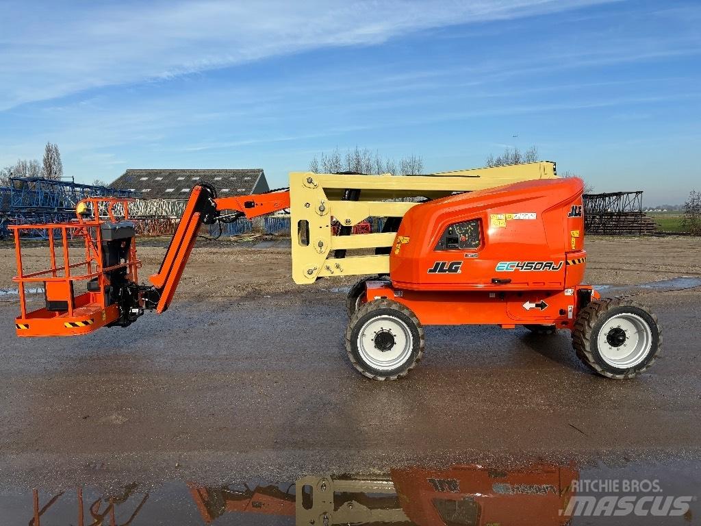 JLG EC 450 AJ Alkūniniai keltuvai