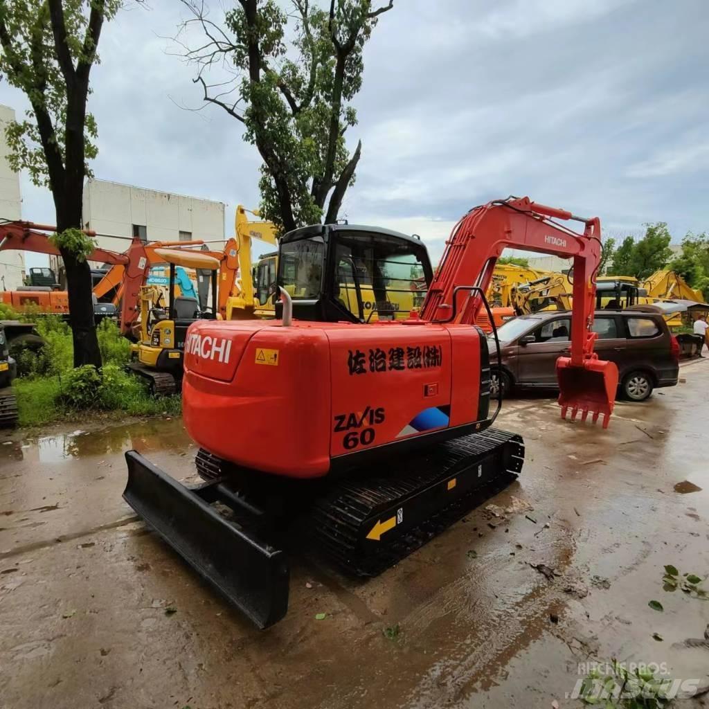 Hitachi ZX 60 Mini ekskavatoriai < 7 t