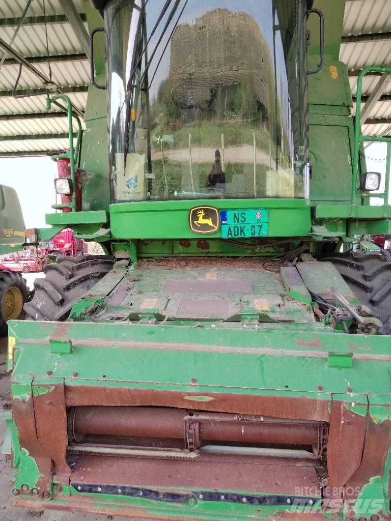 John Deere 9780 CTS Derliaus nuėmimo kombainai