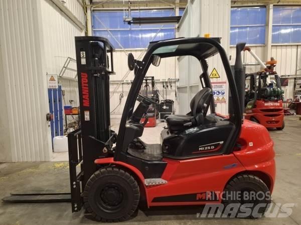 Manitou MI25D Visureigiai krautuvai