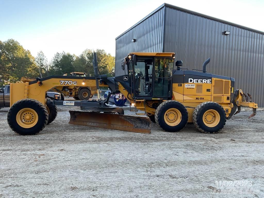 John Deere 770 G Greideriai