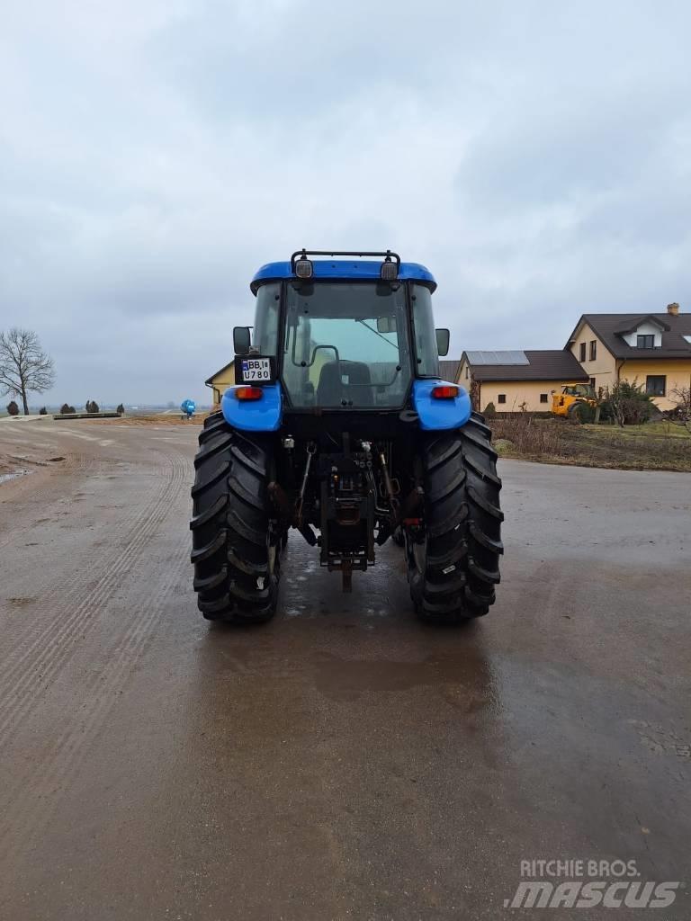 New Holland TD 95 D Traktoriai