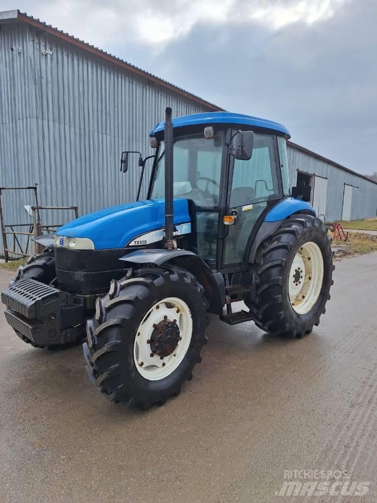 New Holland TD 95 D Traktoriai