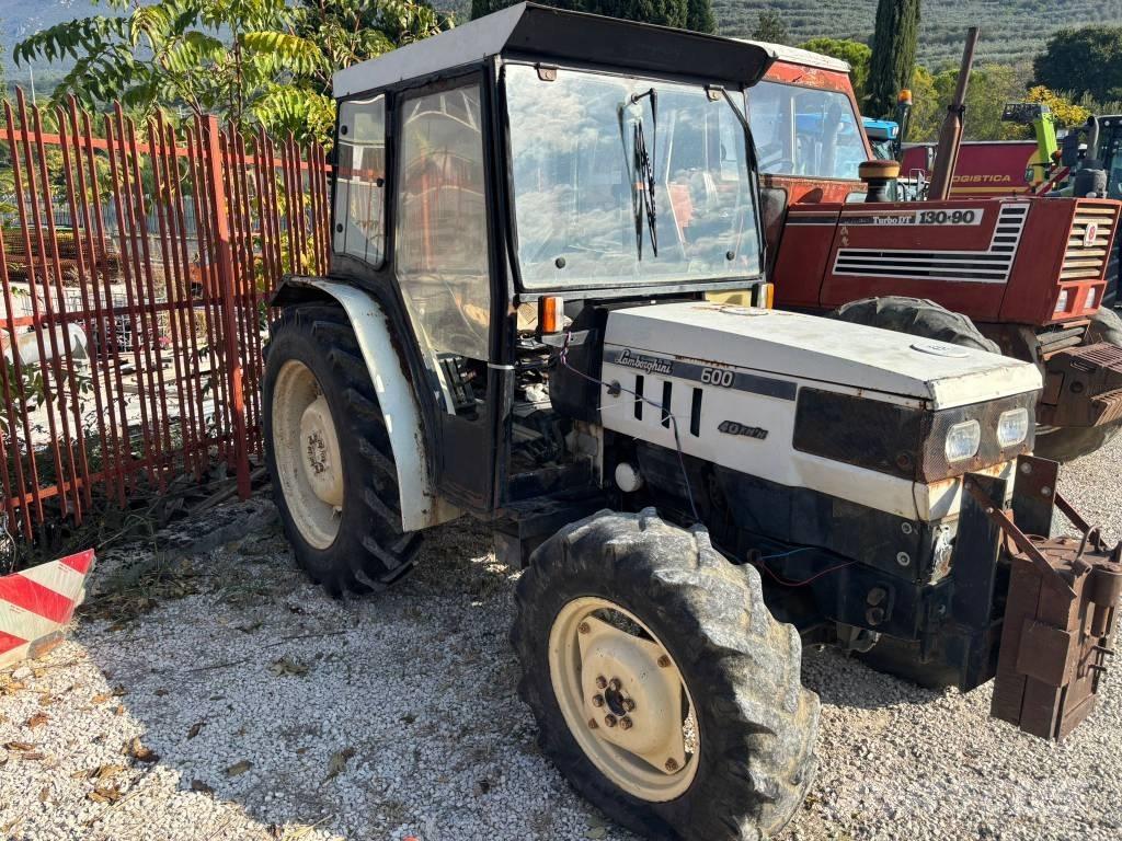 Lamborghini 600 V DT Traktoriai
